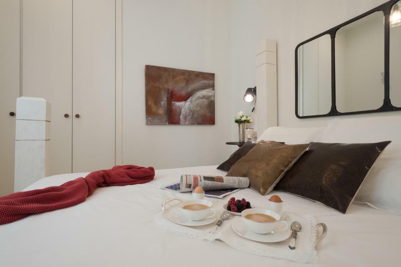 Central Deluxe Apartments Granada Eksteriør billede